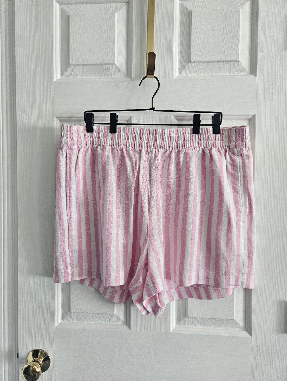 NWOT Old Navy Linen Blend Pink Striped Pull On Shorts
